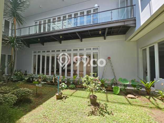 Rumah Mewah Siap Huni LT 825m2 di Batununggal, Bandung Rumah Mewah Siap Huni LT 825m2 di Batununggal, Bandung