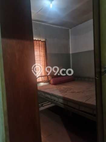 Dijual Hunian Rumah Nyaman 5 Kamar di Gatot Subroto, Bandung Dijual Hunian Rumah Nyaman 5 Kamar di Gatot Subroto, Bandung