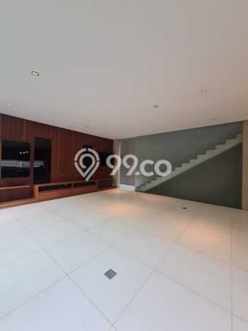 Hunian Impian Modern! Rumah 2 Lantai area , Bandung, LT 269m2m² Bangunan 450m2m² Hunian Impian Modern! Rumah 2 Lantai area , Bandung, LT 269m2m² Bangunan 450m2m²