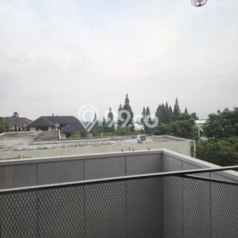 Rumah Siap Disurvey lokasi Pondok Hijau, Bandung, Luas 182m² LB 235m² Rumah Siap Disurvey lokasi Pondok Hijau, Bandung, Luas 182m² LB 235m²