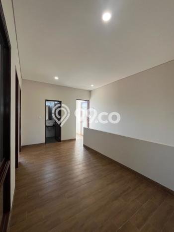 Rumah Modern 3 KT di Pajajaran Bandung Semi Furnished Rumah Modern 3 KT di Pajajaran Bandung Semi Furnished