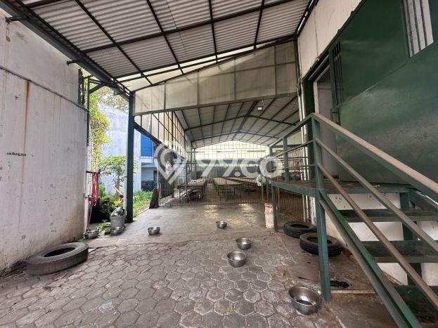 Rumah Luxury Modern Tanpa Renovasi di Kopo Bandung Rumah Luxury Modern Tanpa Renovasi di Kopo Bandung