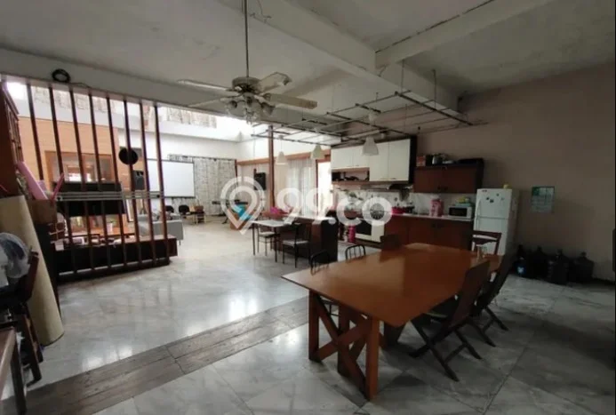 Rumah 8 KT 5 KM di Kawasan Setra Sari, Bandung Rumah 8 KT 5 KM di Kawasan Setra Sari, Bandung