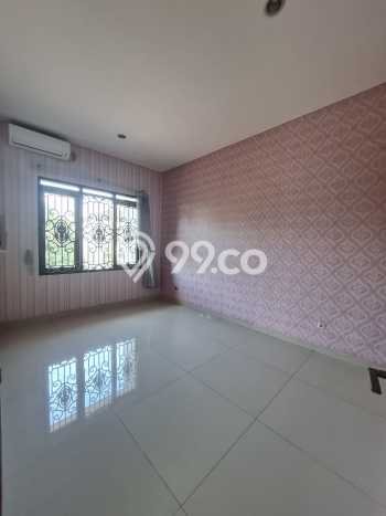 Rumah Asri di Batununggal, Bandung, LT 298m2m² Bangunan 250m2m² Rumah Asri di Batununggal, Bandung, LT 298m2m² Bangunan 250m2m²