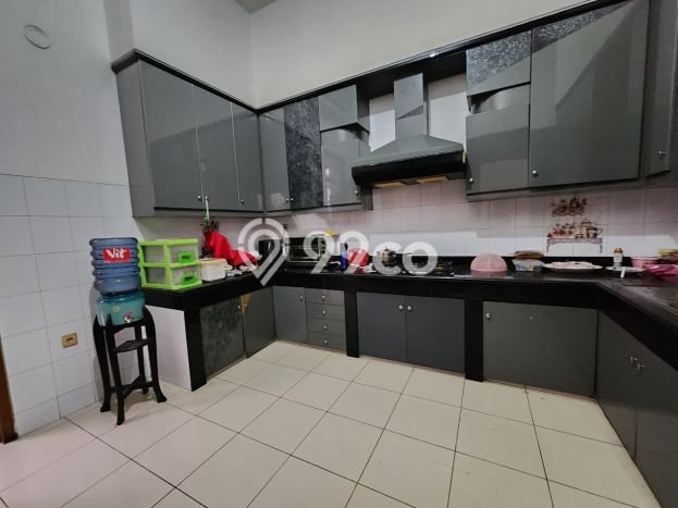 Hunian Elit LB 50m2 Siap Pakai Desain Elegan di Mekar Wangi, Bandung Hunian Elit LB 50m2 Siap Pakai Desain Elegan di Mekar Wangi, Bandung