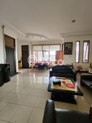 Hunian Elit LB 50m2 Siap Pakai Desain Elegan di Mekar Wangi, Bandung Hunian Elit LB 50m2 Siap Pakai Desain Elegan di Mekar Wangi, Bandung