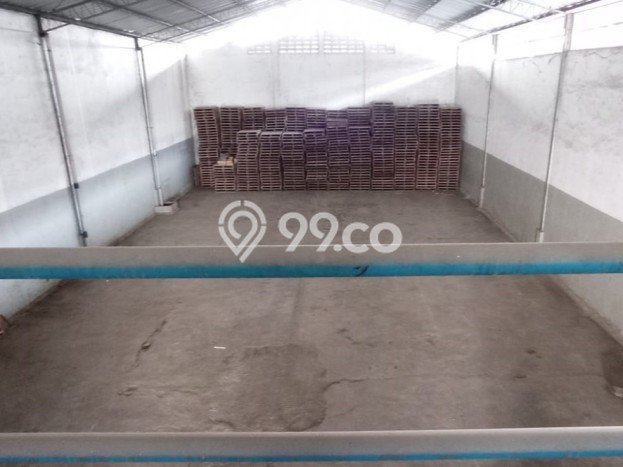 AREA PREMIUM! Gudang Disewakan di , Luas 532m2m², Jalan Utama AREA PREMIUM! Gudang Disewakan di , Luas 532m2m², Jalan Utama