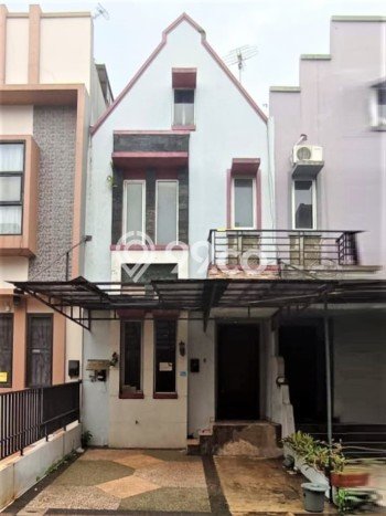Dijual Rumah 3 Kamar Lokasi Strategis Bagus dan Strategis di Karawaci Dijual Rumah 3 Kamar Lokasi Strategis Bagus dan Strategis di Karawaci