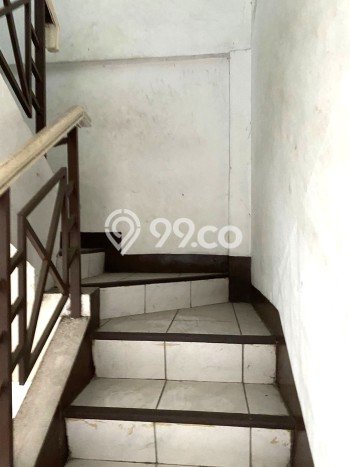 Ruko Disewakan di , Luas 192m2m², Jalan Strategis, Akses Bagus Ruko Disewakan di , Luas 192m2m², Jalan Strategis, Akses Bagus