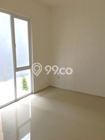 LOKASI STRATEGIS! Gudang Kawasan , Luas 144m2m², Kawasan Berkembang, Ready Operasional LOKASI STRATEGIS! Gudang Kawasan , Luas 144m2m², Kawasan Berkembang, Ready Operasional