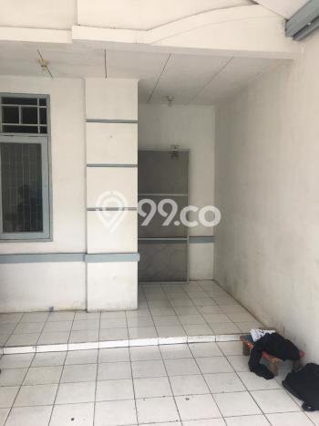 HOT DEAL! Rumah di Cengkareng, 2 KM, Lingkungan Strategis, LT 42m² LB 84m² HOT DEAL! Rumah di Cengkareng, 2 KM, Lingkungan Strategis, LT 42m² LB 84m²