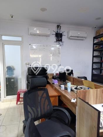 Hunian Elit LB 210m2 Siap Pakai Desain Elegan di Kalideres, Jakarta Barat Hunian Elit LB 210m2 Siap Pakai Desain Elegan di Kalideres, Jakarta Barat