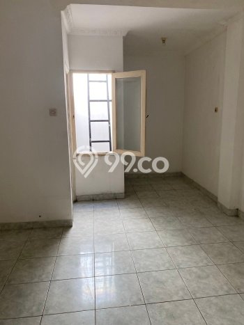 Rumah Modern 2 KT di Taman Palem Jakarta Barat Unfurnished Rumah Modern 2 KT di Taman Palem Jakarta Barat Unfurnished