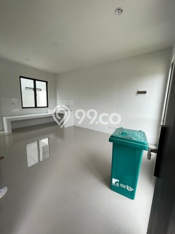 Jarang Ada! Rumah Sewa 2 Kamar Bagus Siap Huni Kalideres Jarang Ada! Rumah Sewa 2 Kamar Bagus Siap Huni Kalideres