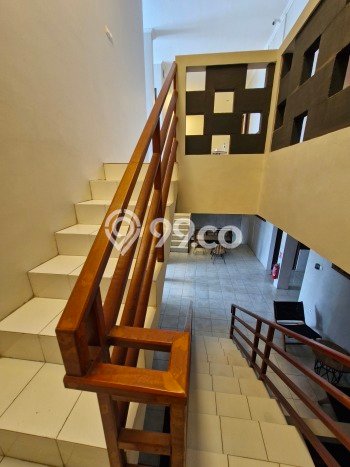 Rumah Elit LB 700m2 Siap Huni Desain Elegan di Jimbaran, Badung Rumah Elit LB 700m2 Siap Huni Desain Elegan di Jimbaran, Badung