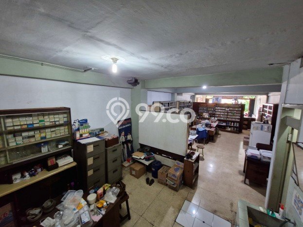 Unit Ruko Dijual di Surabaya LT 100m2 & LB 225m2 Unit Ruko Dijual di Surabaya LT 100m2 & LB 225m2