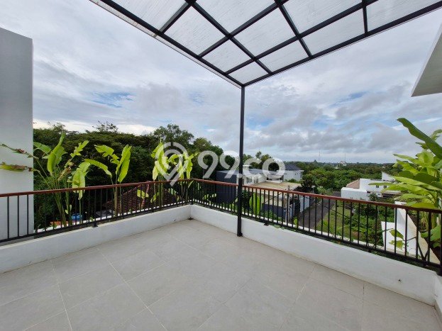 Vila di , Area 136m2m², Dekat ke Pusat Kota Vila di , Area 136m2m², Dekat ke Pusat Kota
