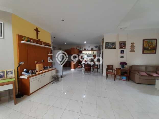 Hunian Elit LB 450m2 Siap Pakai Desain Elegan di Gatot Subroto, Denpasar Hunian Elit LB 450m2 Siap Pakai Desain Elegan di Gatot Subroto, Denpasar