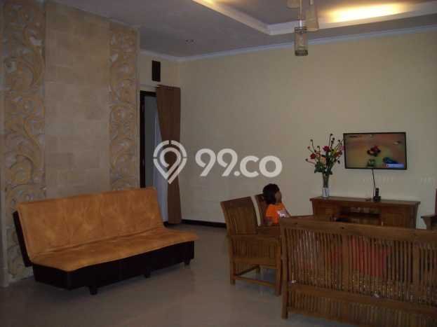 Rumah Semi Villa 2 Lantai SHM di Kerobokan Rumah Semi Villa 2 Lantai SHM di Kerobokan