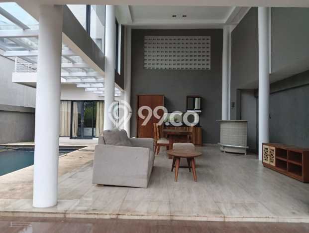 Vila di , Luas 240m2m², Area Nyaman Vila di , Luas 240m2m², Area Nyaman