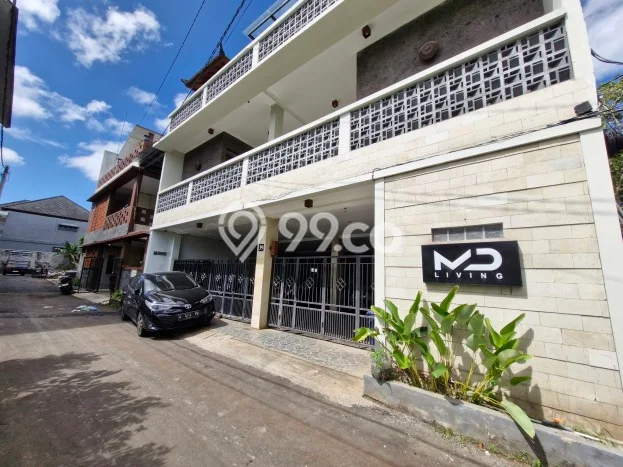 Rumah Elit LB 700m2 Siap Huni Desain Elegan di Jimbaran, Badung Rumah Elit LB 700m2 Siap Huni Desain Elegan di Jimbaran, Badung