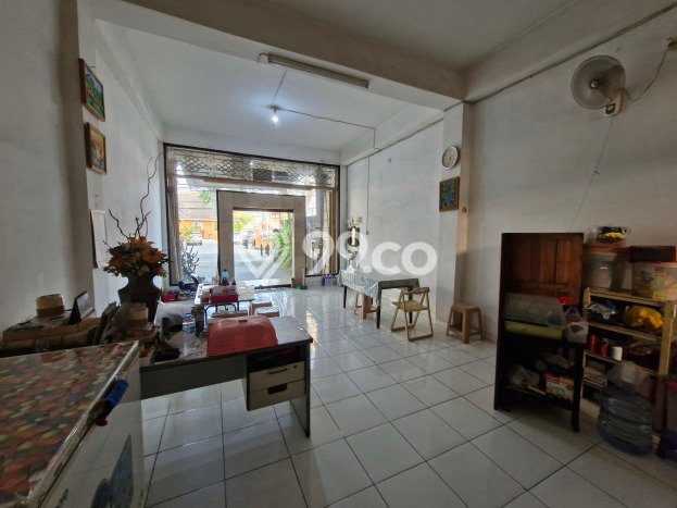 Ruko Dijual di Denpasar LT 98m2 & LB 180m2 Lokasi Terbaik! Ruko Dijual di Denpasar LT 98m2 & LB 180m2 Lokasi Terbaik!
