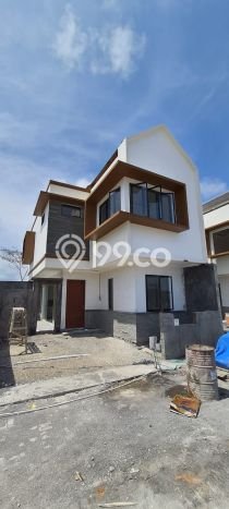PROPERTI UNGGULAN! Rumah Premium di Nusa Dua, Luas 100m² Bangunan 100m² PROPERTI UNGGULAN! Rumah Premium di Nusa Dua, Luas 100m² Bangunan 100m²