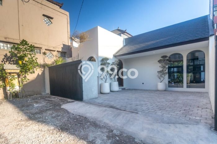 Dijual Rumah Luas Megah Dengan View Cantik di Jimbaran, Badung Dijual Rumah Luas Megah Dengan View Cantik di Jimbaran, Badung