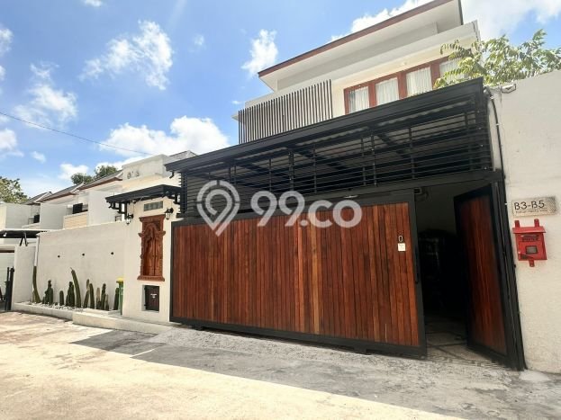 Dijual Rumah Luas Elegan Dengan View Eksklusif di Jimbaran, Badung Dijual Rumah Luas Elegan Dengan View Eksklusif di Jimbaran, Badung