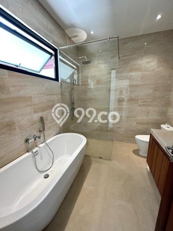 Rumah di , 0 KT, View Indah, Luas 200m2m² LB 200m2m² Rumah di , 0 KT, View Indah, Luas 200m2m² LB 200m2m²