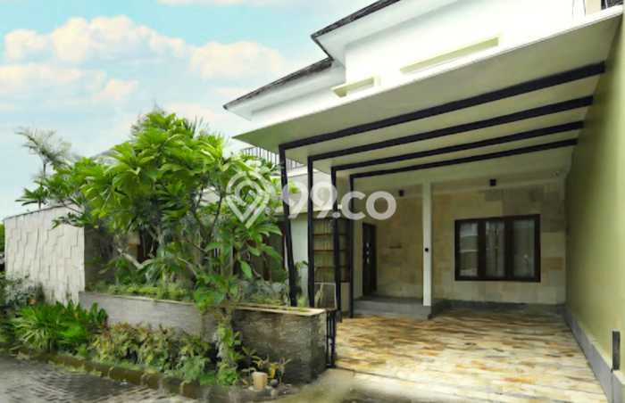Vila Strategis Kawasan , Ukuran 210m2m², Kawasan Tenang dan nyaman Vila Strategis Kawasan , Ukuran 210m2m², Kawasan Tenang dan nyaman