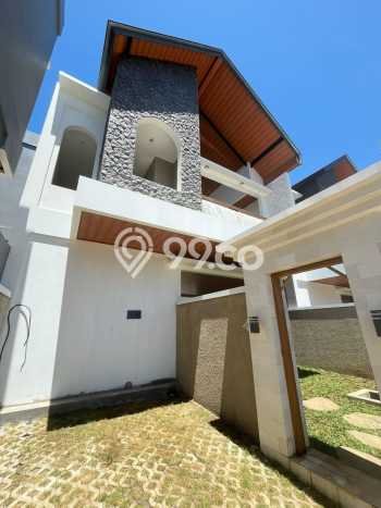 For Sale! Vila di , Ukuran 140m2m², Akses ke Pusat Kota For Sale! Vila di , Ukuran 140m2m², Akses ke Pusat Kota