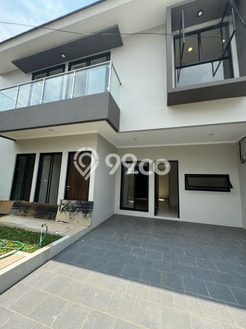 Ready to Use! Luxury House LT 120m2 Desain Modern di Bintaro Ready to Use! Luxury House LT 120m2 Desain Modern di Bintaro