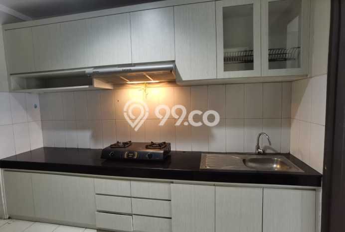 Hunian Mewah LB 235m2 Siap Huni Desain Elegan di Bintaro, Tangerang Selatan Hunian Mewah LB 235m2 Siap Huni Desain Elegan di Bintaro, Tangerang Selatan