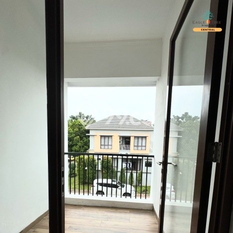 For Sale! Luxury House LT 206m2 Desain Modern di Bintaro For Sale! Luxury House LT 206m2 Desain Modern di Bintaro