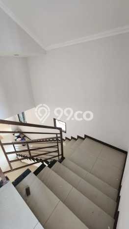 Jual Rumah Luas Megah Dengan View Eksklusif di Bintaro, Tangerang Selatan Jual Rumah Luas Megah Dengan View Eksklusif di Bintaro, Tangerang Selatan