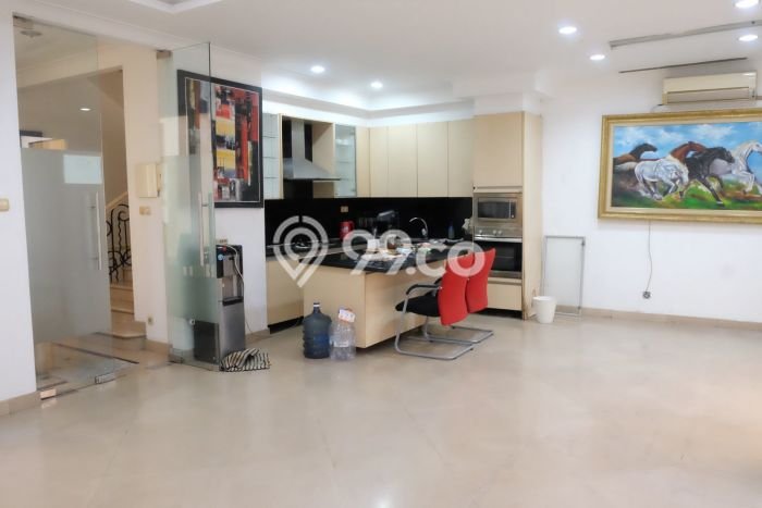 Rumah Elit Modern Siap Huni di Setiabudi Jakarta Selatan Rumah Elit Modern Siap Huni di Setiabudi Jakarta Selatan