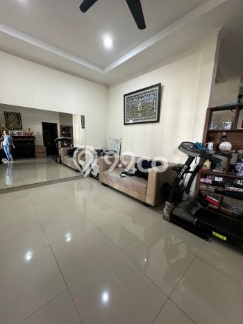 Rumah Luxury Modern Tanpa Renovasi di Sektor 9-Bintaro Tangerang Selatan Rumah Luxury Modern Tanpa Renovasi di Sektor 9-Bintaro Tangerang Selatan