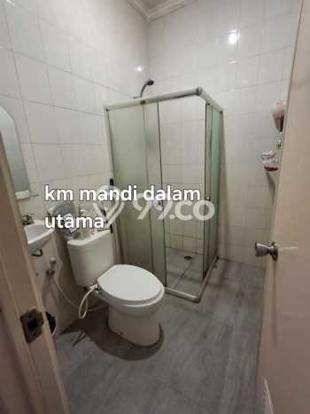 Hunian Nyaman Asri 4 KT Siap Huni di Bintaro Tangerang Selatan Hunian Nyaman Asri 4 KT Siap Huni di Bintaro Tangerang Selatan