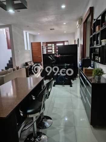 Jual Rumah Luas Megah Dengan View Eksklusif di Bintaro, Tangerang Selatan Jual Rumah Luas Megah Dengan View Eksklusif di Bintaro, Tangerang Selatan