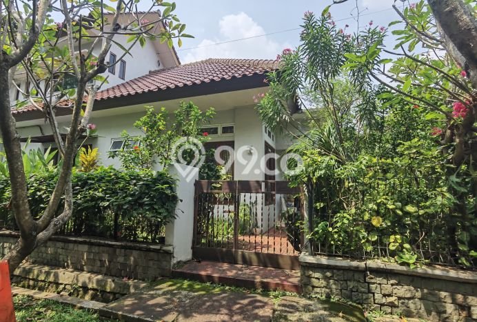 Dijual Rumah Mewah Megah Dengan View Cantik di Bintaro, Tangerang Selatan Dijual Rumah Mewah Megah Dengan View Cantik di Bintaro, Tangerang Selatan