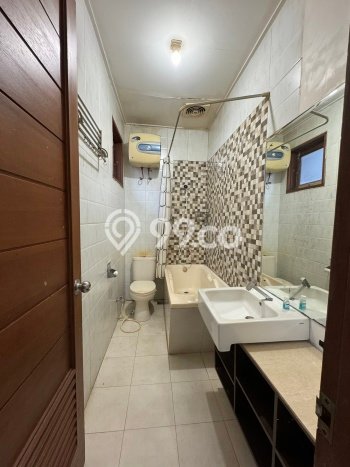 Jual Rumah Luas Megah Dengan View Eksklusif di Bintaro, Tangerang Selatan Jual Rumah Luas Megah Dengan View Eksklusif di Bintaro, Tangerang Selatan