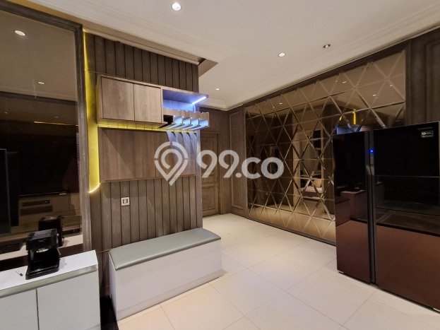 Rumah Elit LB 400m2 Siap Pakai Desain Elegan di Gading Serpong, Tangerang Rumah Elit LB 400m2 Siap Pakai Desain Elegan di Gading Serpong, Tangerang