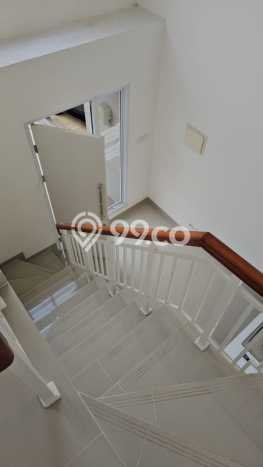 Dijual Hunian Rumah Terawat 2 Kamar di Gading Serpong, Tangerang Dijual Hunian Rumah Terawat 2 Kamar di Gading Serpong, Tangerang