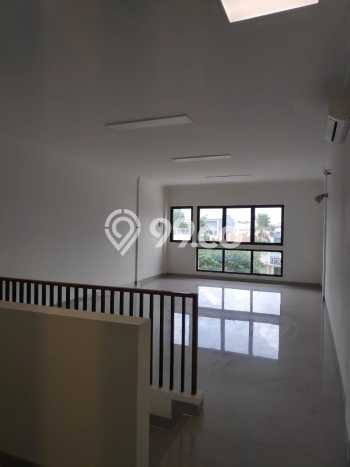 Unit Ruko Dijual di Tangerang LT 80m2 & LB 80m2 Unit Ruko Dijual di Tangerang LT 80m2 & LB 80m2