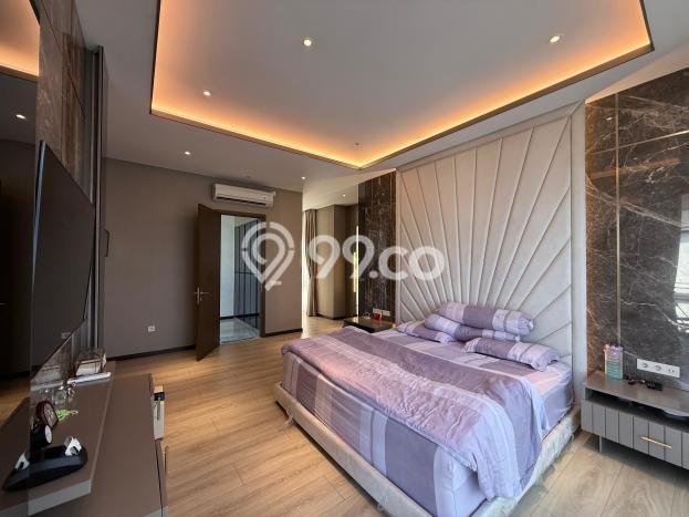 Hunian Mewah Dijual LT 202m2 di BSD, Tangerang Selatan Hunian Mewah Dijual LT 202m2 di BSD, Tangerang Selatan