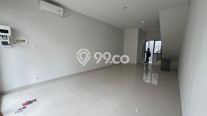Untuk Dijual! Ruko di Gading Serpong The Spring Tangerang LT 63m2 / LB 109m2 Kawasan Strategis Untuk Dijual! Ruko di Gading Serpong The Spring Tangerang LT 63m2 / LB 109m2 Kawasan Strategis