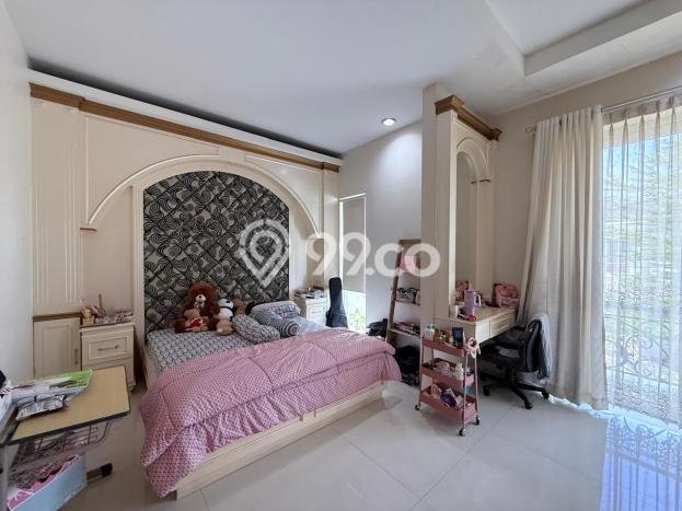 Hunian Mewah LB 550m2 Siap Huni Desain Elegan di Gading Serpong, Tangerang Hunian Mewah LB 550m2 Siap Huni Desain Elegan di Gading Serpong, Tangerang