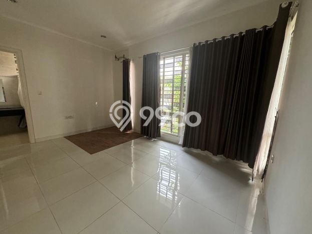 Jual Rumah Mewah Megah Dengan View Cantik di Gading Serpong, Tangerang Jual Rumah Mewah Megah Dengan View Cantik di Gading Serpong, Tangerang