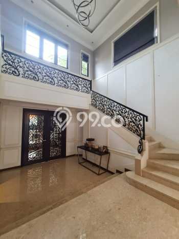 Hunian Strategis 4 KT LB 318m2 Kondisi Bagus di Gading Serpong Hunian Strategis 4 KT LB 318m2 Kondisi Bagus di Gading Serpong